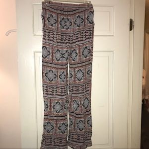 Boom boom brand boutique pants (S)